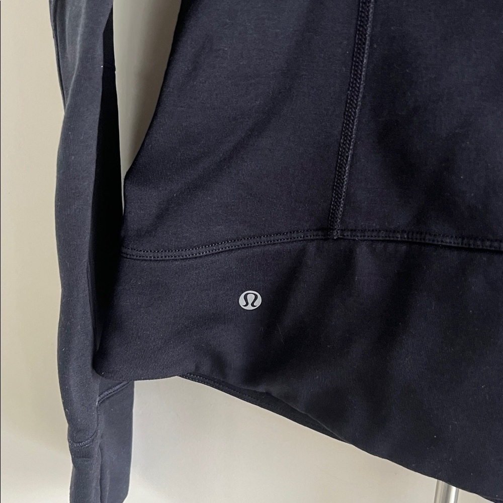 Lululemon Snug Sprinter Jacket - Picture 13 of 13
